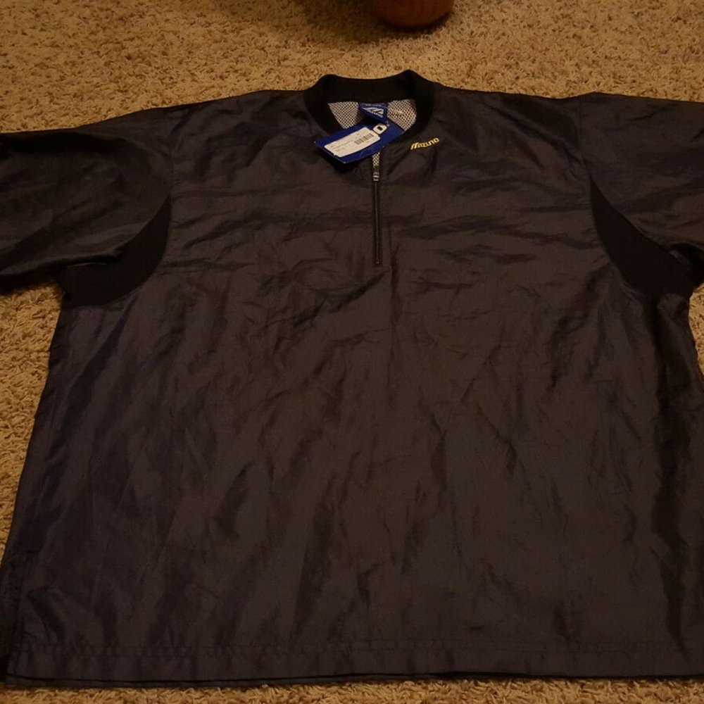 MIZUNO NAVY BLUE WINDBREAKER 36/38 NWT